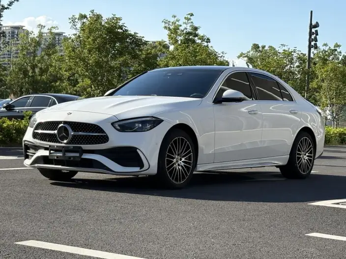 Mercedes-Benz C-Class 2026 Model C 260 L Sports sedan – фото 1