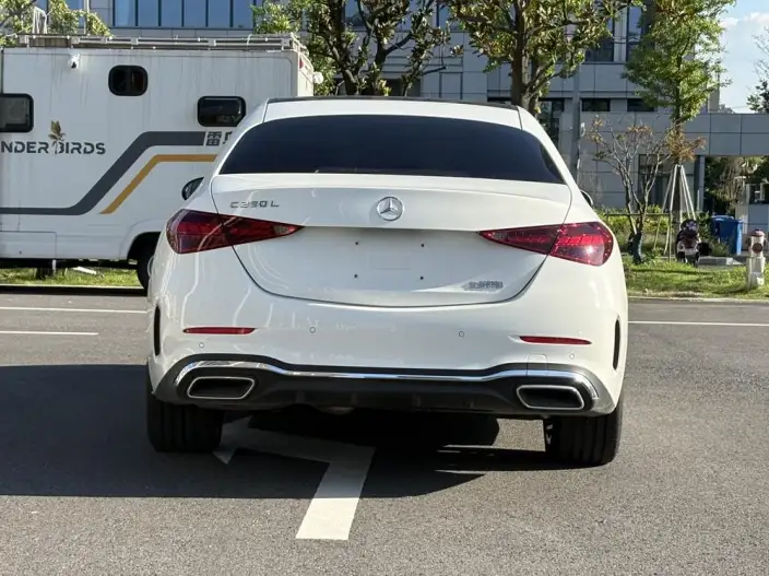Mercedes-Benz C-Class 2026 Model C 260 L Sports sedan – фото 6