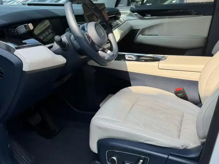 ZEEKR 009 2025 Model VI seat Executive Edition 4WD 108kWh – фото 6