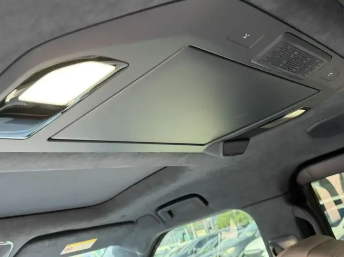 ZEEKR 009 2025 Model VI seat Executive Edition 4WD 108kWh – фото 8