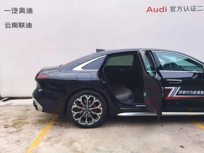 Audi A6L 2026 Model 2.0T quattro Exclusive Model – фото 10