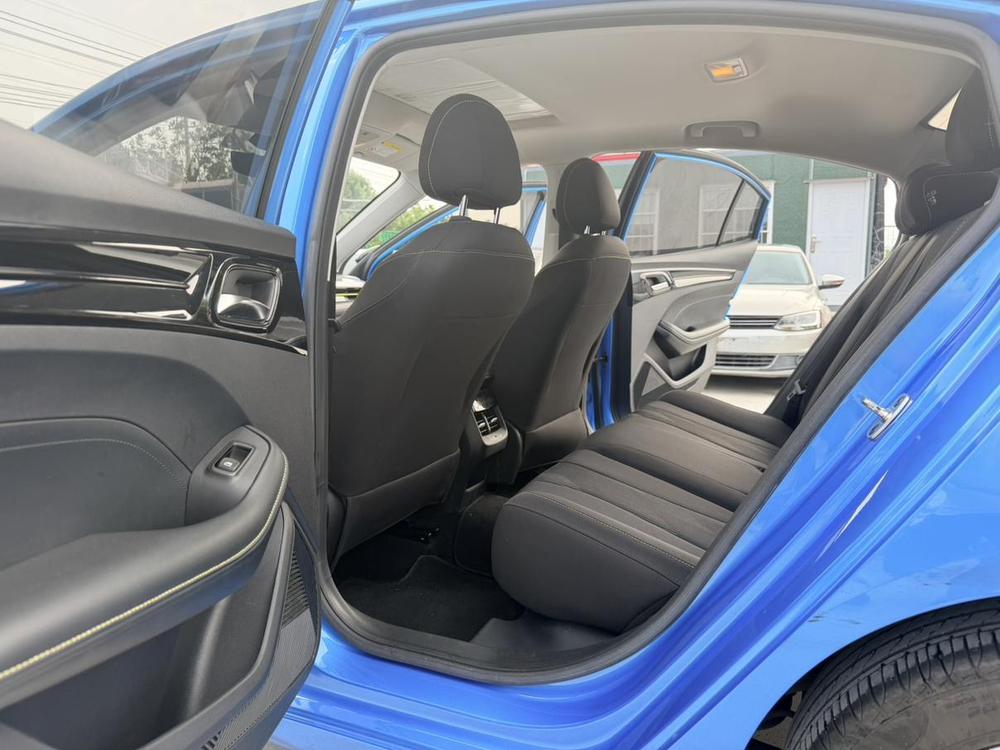 Roewe i5 2021 1.5L CVT Star Shine – фото 18