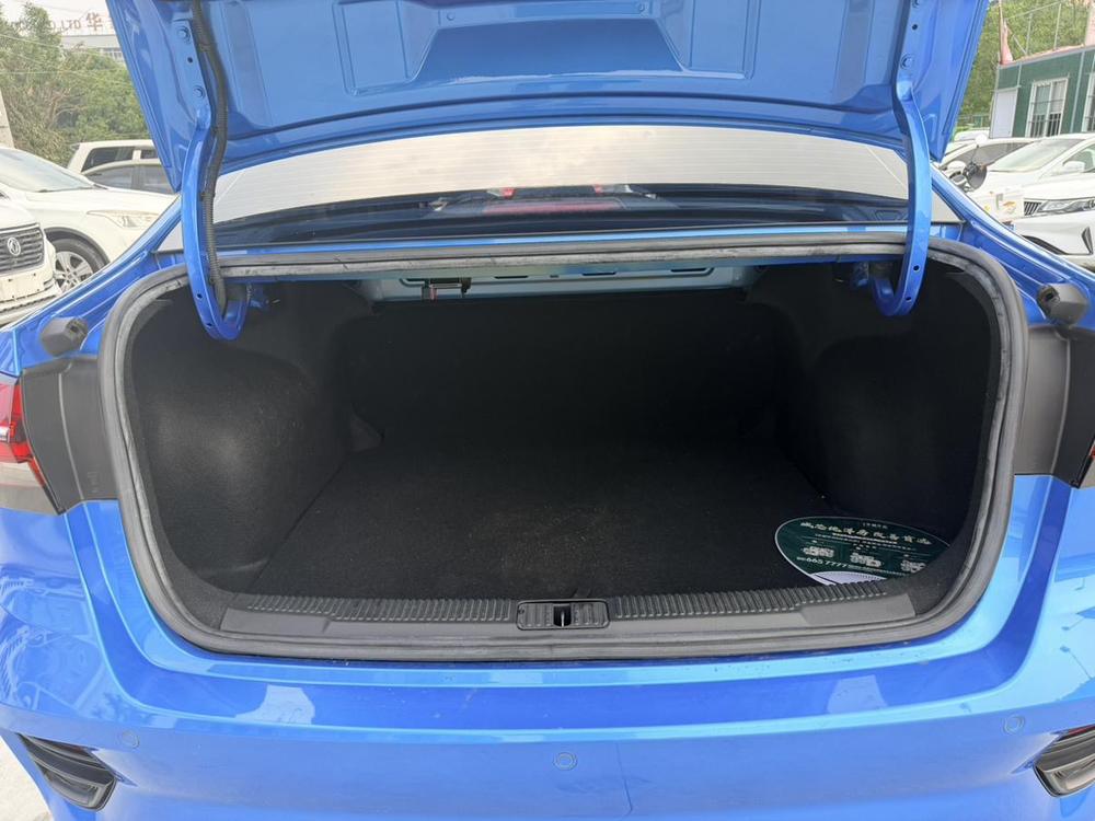 Roewe i5 2021 1.5L CVT Star Shine – фото 19