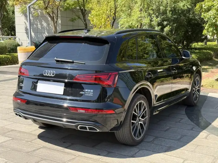 Audi Q5L 2024 Model 45TFSI Luxury Dynamic Model – фото 6
