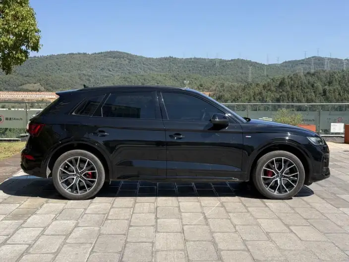 Audi Q5L 2024 Model 45TFSI Luxury Dynamic Model – фото 7