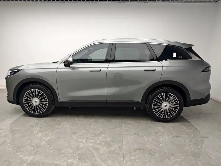 Chery Tiggo 9 2026 Model 9X 2.0T AT Qian Drive Pilot Model – фото 4