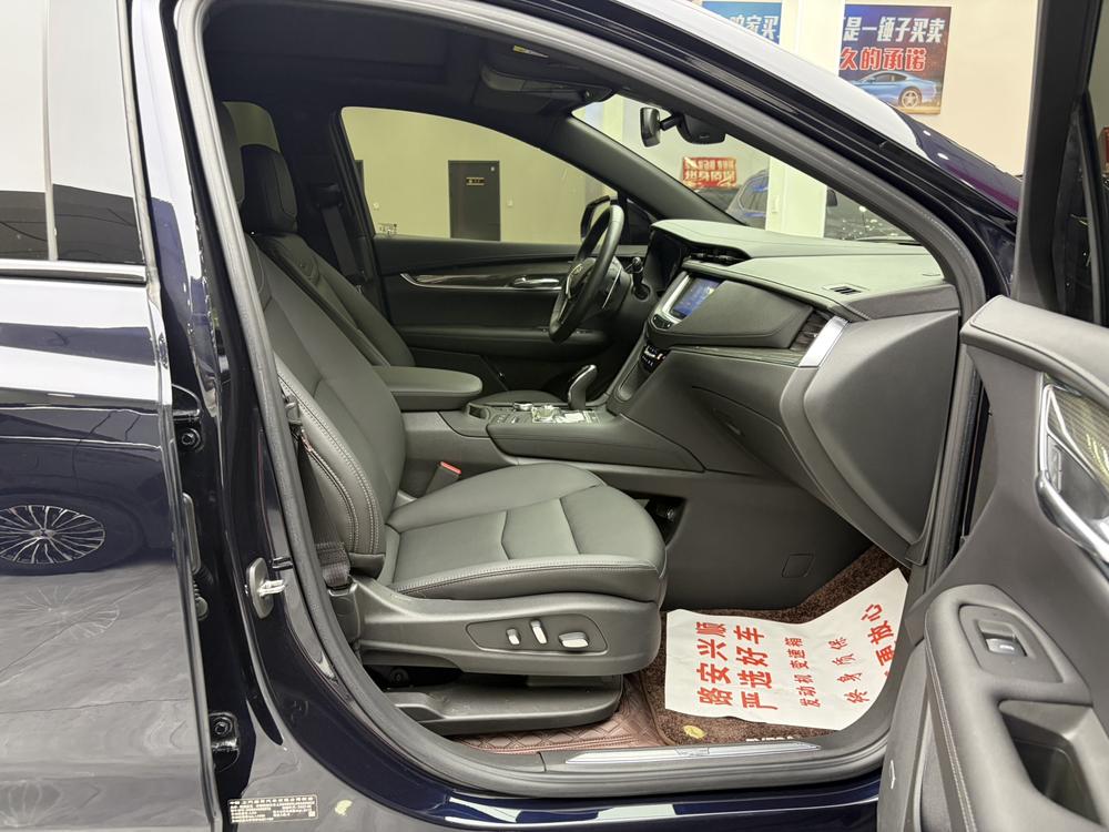 Cadillac XT5 2022 2.0T 4WD Luxury Hummingbird Edition – фото 19