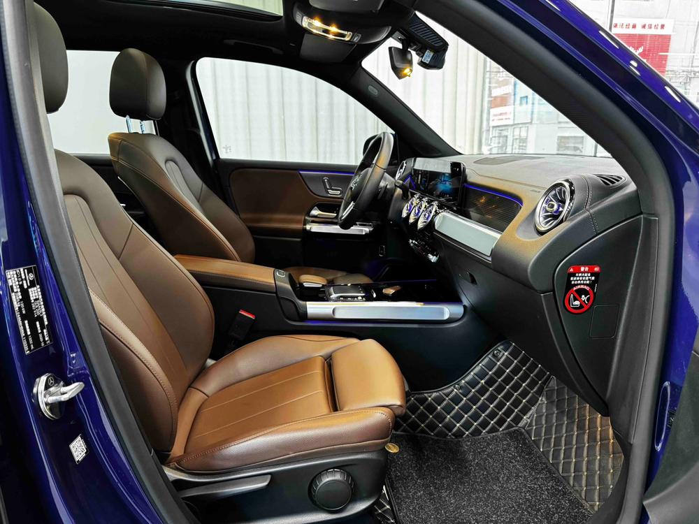 Mercedes-Benz GLB 2021 GLB 200 Sport – фото 17