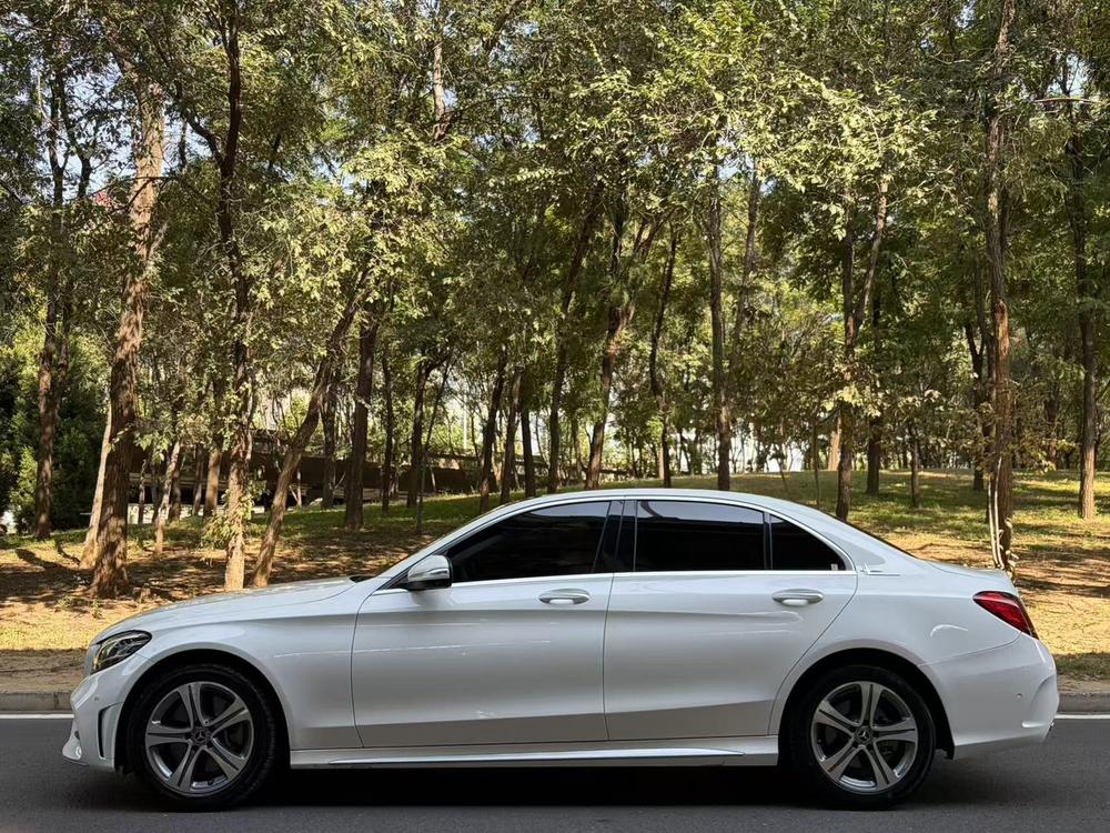 Mercedes-Benz C-Class 2020 Facelift C 260 L Sport – фото 3