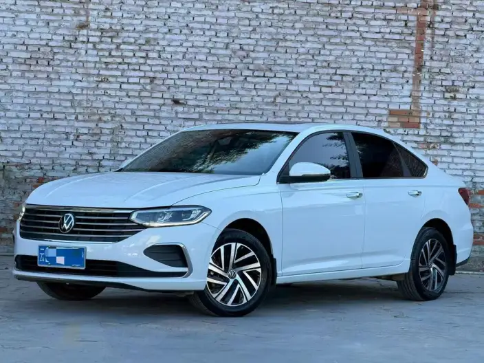 Volkswagen Lavida 2023 Model 300TSI DSG Manyi Edition – фото 1