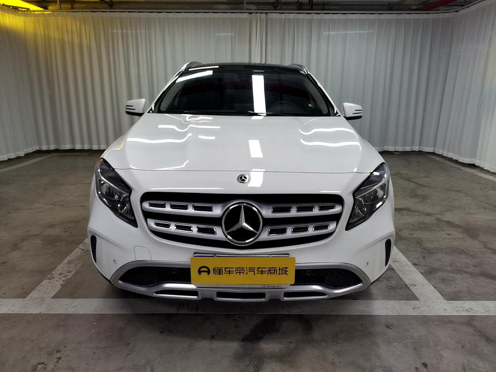 Mercedes-Benz GLA Модель 2018 года GLA 200 Dynamic – фото 2