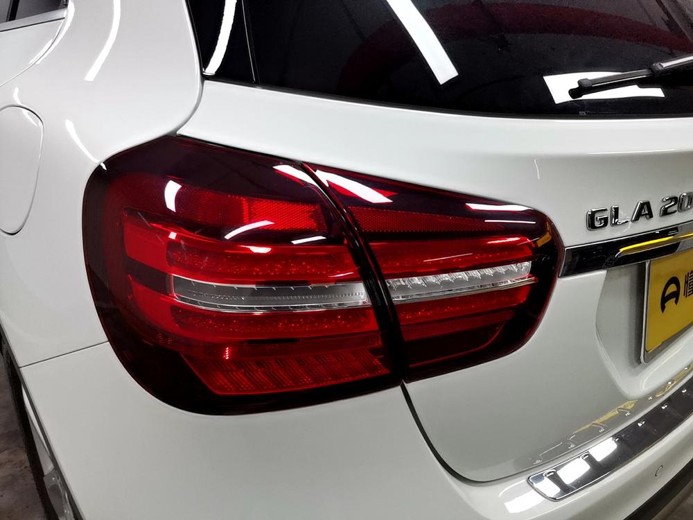 Mercedes-Benz GLA Модель 2018 года GLA 200 Dynamic – фото 13