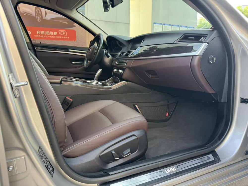 BMW 5 Series 2017 525Li Luxury Design Package – фото 11