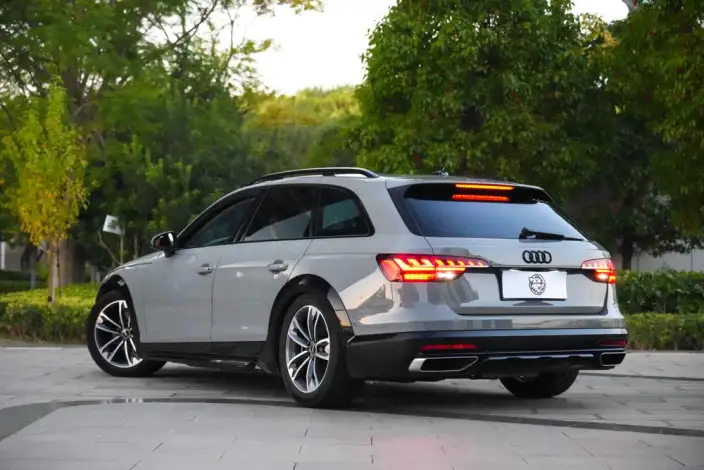 Audi A4 Imported 2022 Model allroad quattro – фото 5