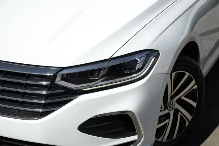 Volkswagen Lavida 2023 Model 280TSI DSG Manyi Edition – фото 8