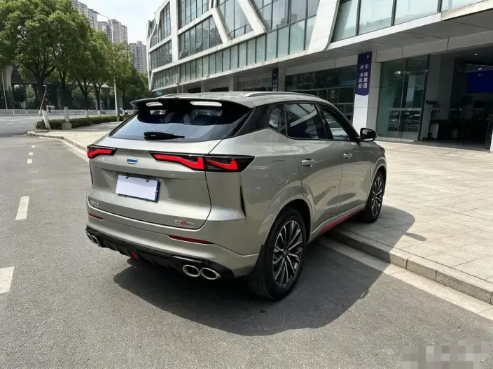 Changan Auchan Z6 2022 Model Blue whale 1.5T DCT Smart Edition Model – фото 5