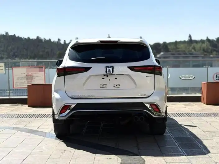 Crown Kluger 2024 Model Intelligent Hybrid 2.5L E-CVT 4WD Deluxe Edition – фото 3