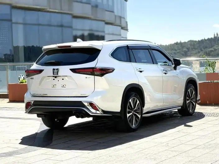 Crown Kluger 2024 Model Intelligent Hybrid 2.5L E-CVT 4WD Deluxe Edition – фото 4