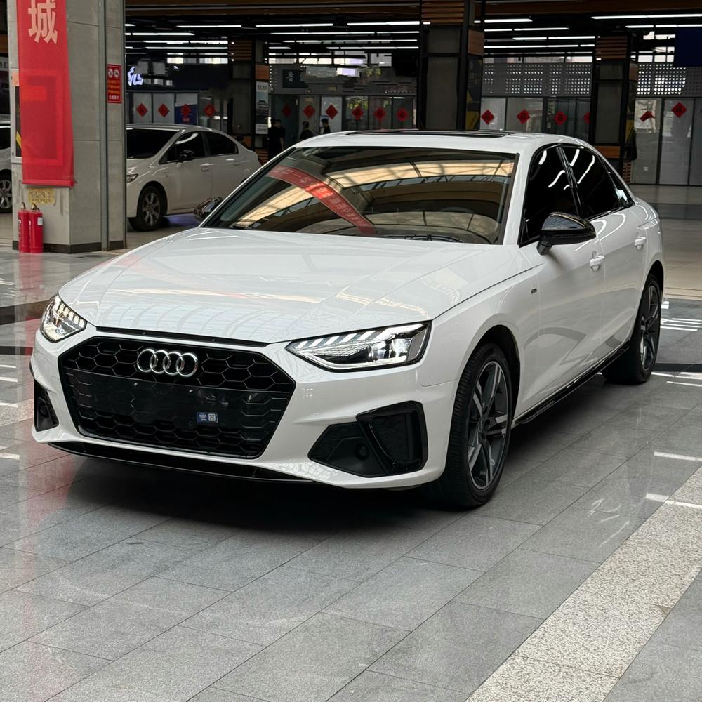 Audi A4L 2022 40 TFSI Luxury Dynamic – фото 1