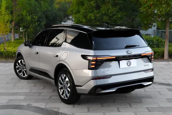 Ford Edge 2023 Model Ford Edge L 2.0T EcoBoost 4WD VII seat Supreme Model – фото 8