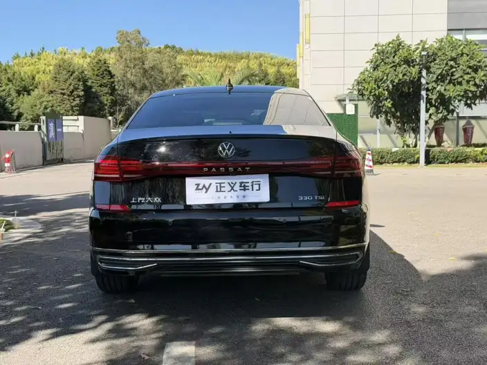 Volkswagen Passat 2023 Model 330TSI Starry sky Premium Edition – фото 5