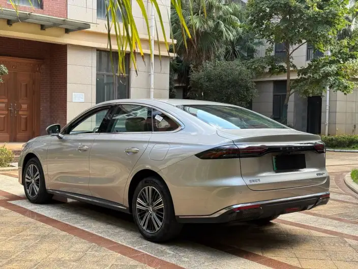 Geely Star Edition 6 2026 Model EM 125km Tiggo + Edition – фото 5