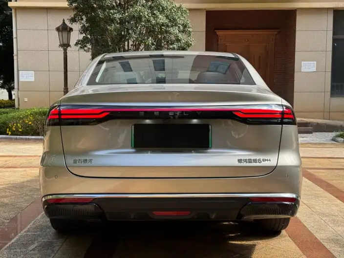 Geely Star Edition 6 2026 Model EM 125km Tiggo + Edition – фото 6