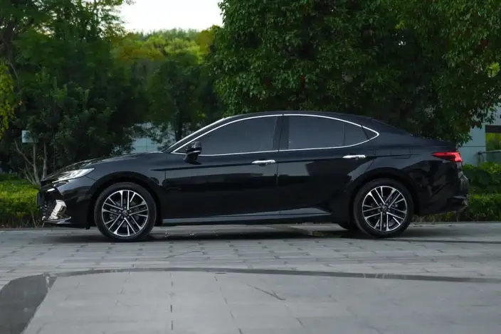 Toyota Camry 2026 Model Hybrid 2.5HG Premium Edition – фото 4