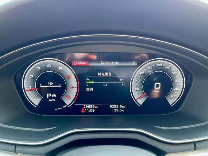 Audi A4 L 2022 Model 40 TFSI Fashion Dynamic Model – фото 7