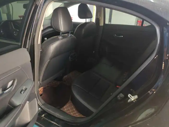 Nissan Sylphy 2022 Model 1.6L XL CVT Yuexiang Edition – фото 9