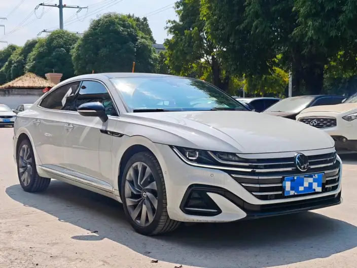 Volkswagen CC 2024 Model 380TSI Eye-catching version – фото 3