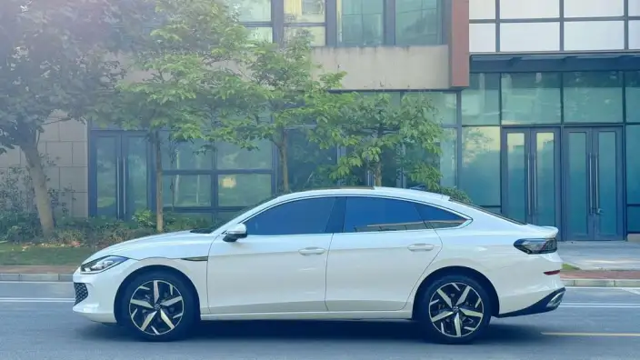 Volkswagen Lamando 2022 Model Volkswagen Lamando L 280TSI DSG Cool spicy version – фото 4