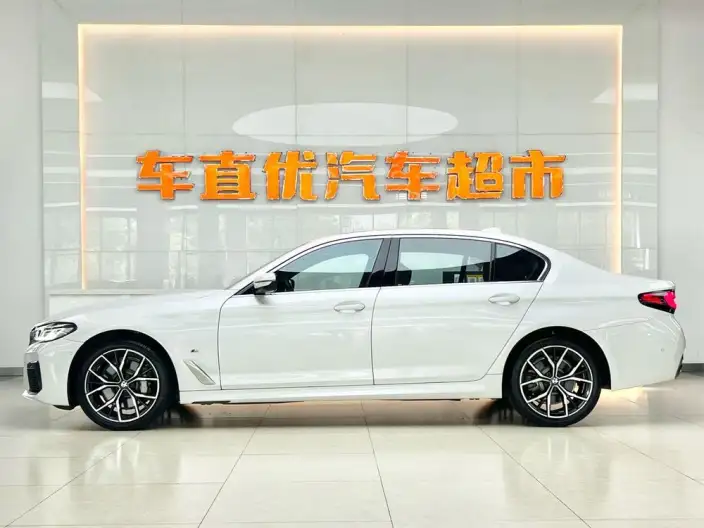 BMW 5 Series 2023 Model 530Li Exclusive Model M Sports Set – фото 3