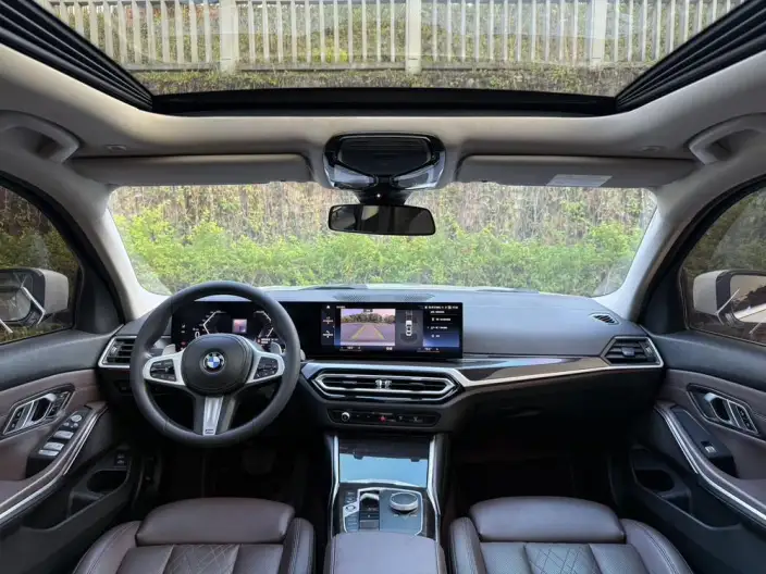 BMW 3 Series 2023 Model 325Li M Sports Set – фото 5