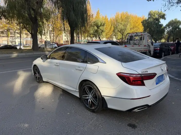 Honda INSPIRE 2022 Model 260TURBO Jingyue Edition – фото 4