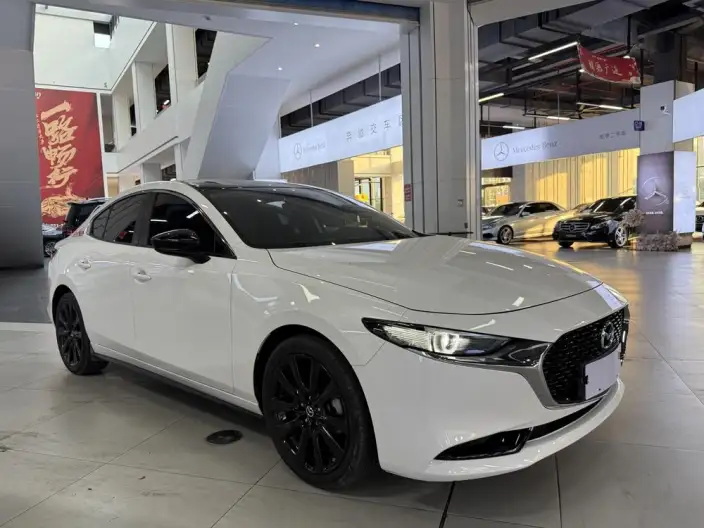 Mazda3 Axela 2023 Model 2.0L Automatic Zhi Shine Edition – фото 3