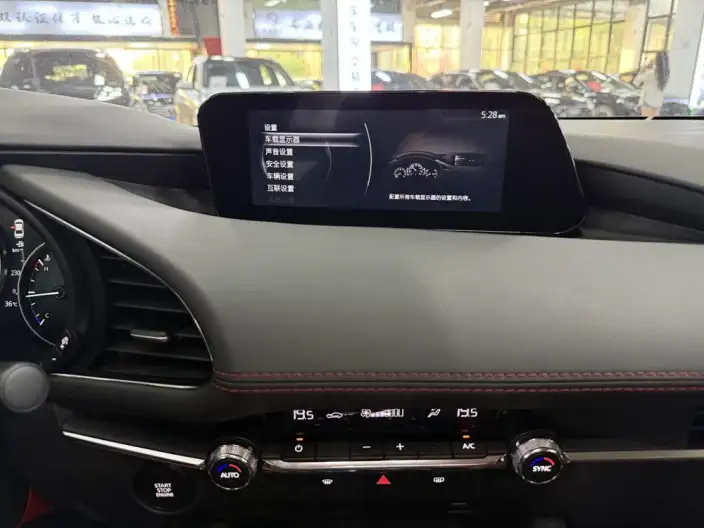 Mazda3 Axela 2023 Model 2.0L Automatic Zhi Shine Edition – фото 9