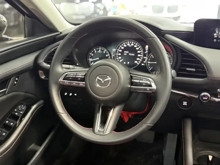 Mazda3 Axela 2023 Model 2.0L Automatic Zhi Shine Edition – фото 10