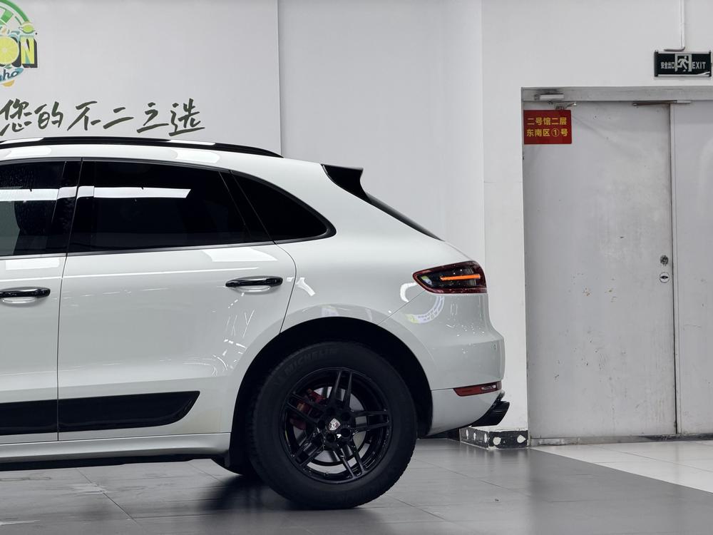 Porsche Macan 2017 Macan 2.0T – фото 12