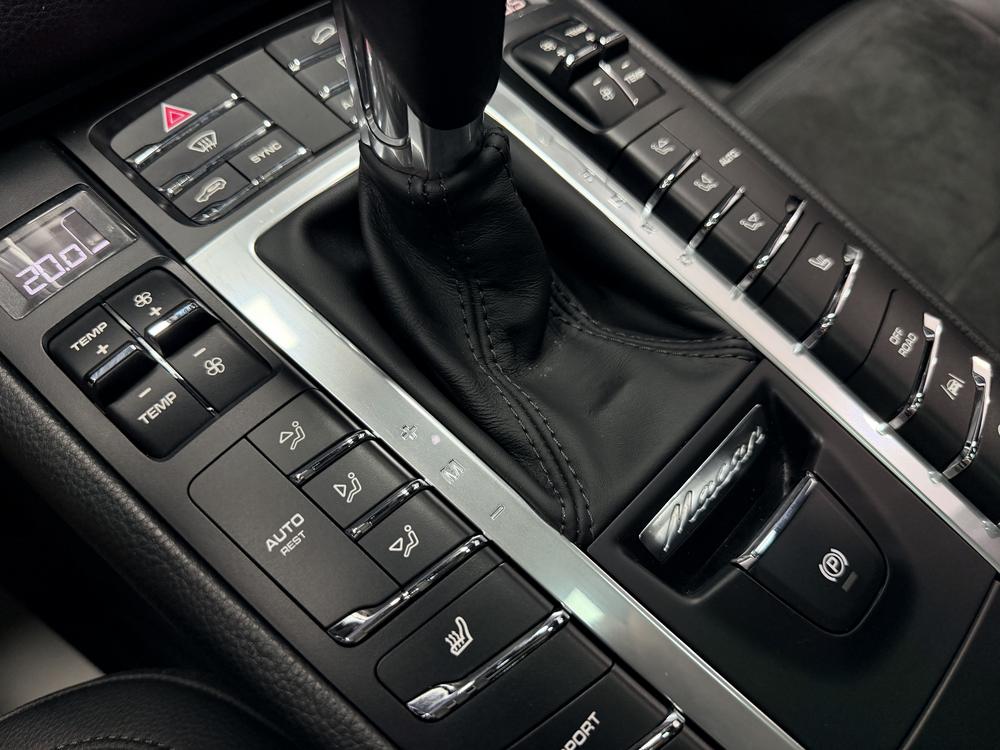 Porsche Macan 2017 Macan 2.0T – фото 36