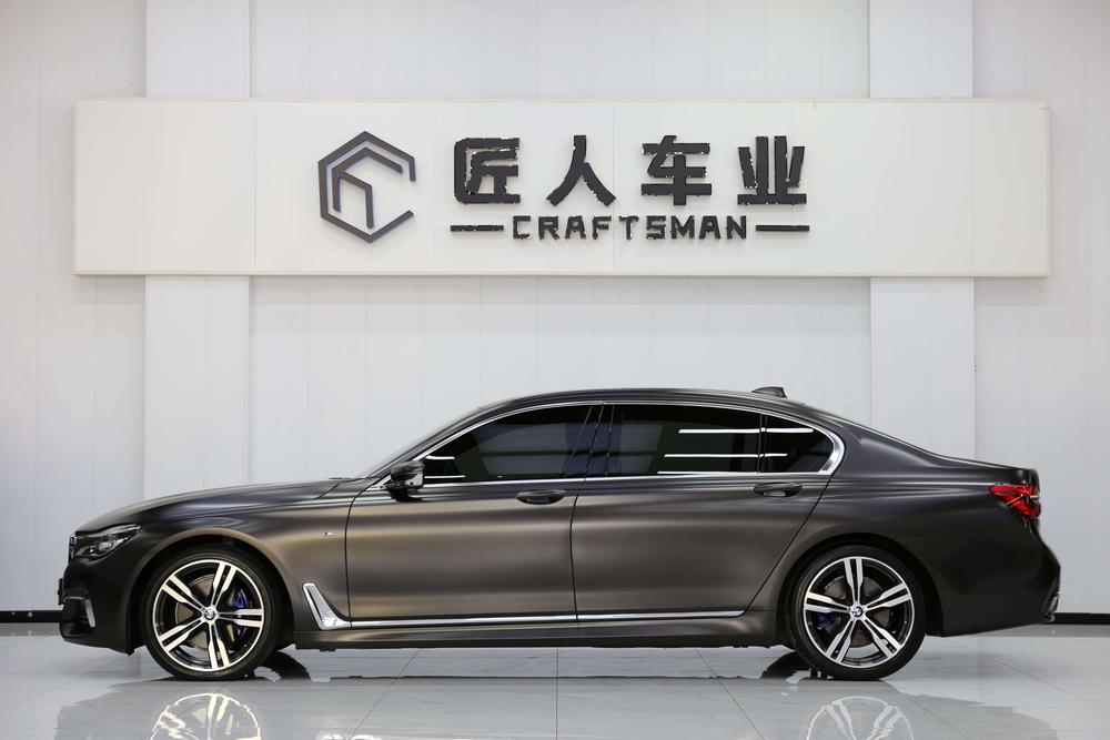 BMW 7 Series Модель 2018 года 740Li xDrive Exclusive M Sports Set – фото 4