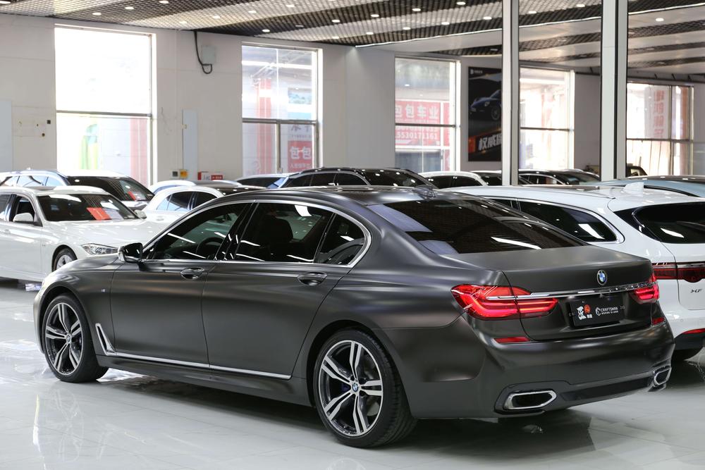BMW 7 Series Модель 2018 года 740Li xDrive Exclusive M Sports Set – фото 5