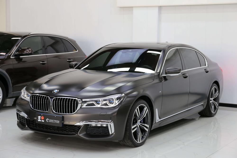 BMW 7 Series Модель 2018 года 740Li xDrive Exclusive M Sports Set – фото 8