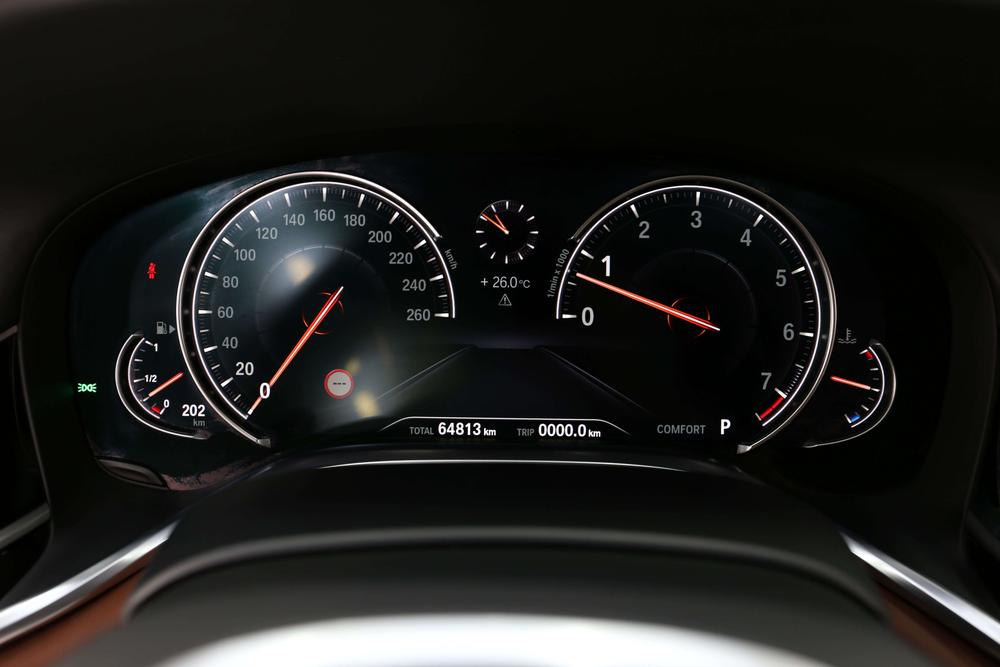 BMW 7 Series Модель 2018 года 740Li xDrive Exclusive M Sports Set – фото 16