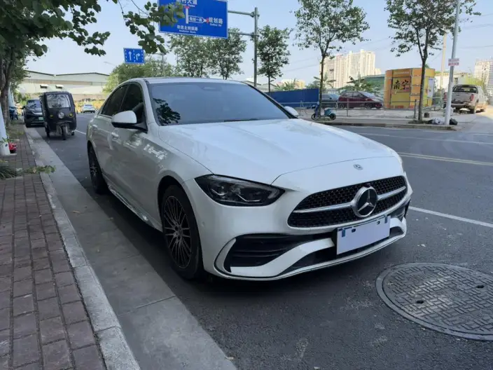 Mercedes-Benz C-Class 2024 Model Facelift C 200 L Sports Edition – фото 3