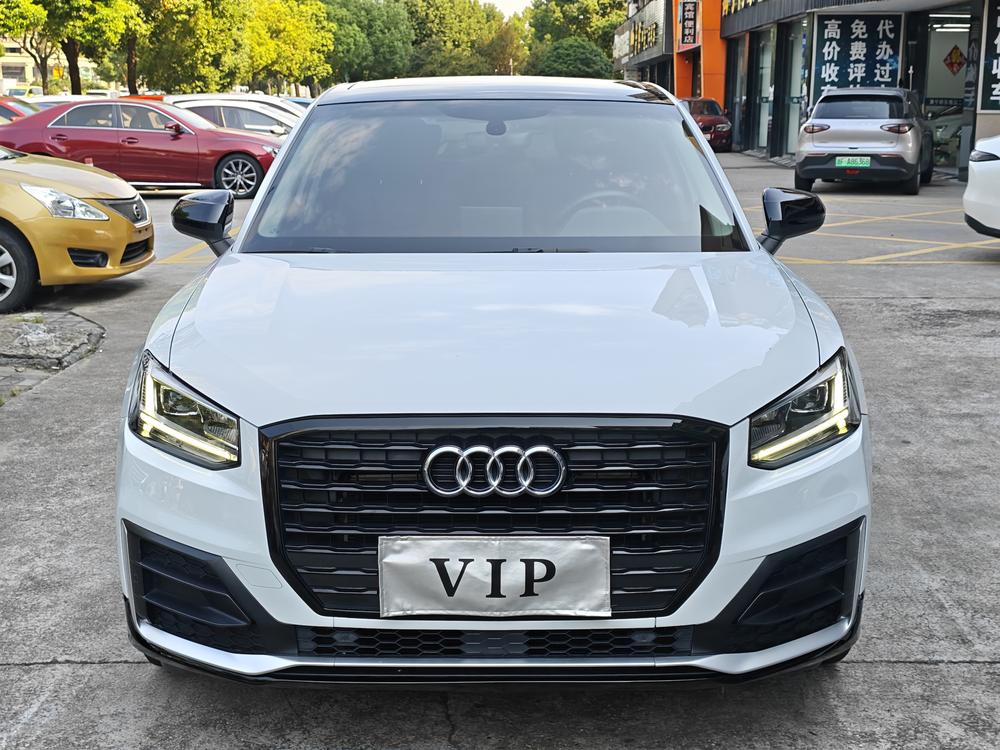 AUDI Q2L Модель 2020 года 35TFSI Fashion Dynamic – фото 2