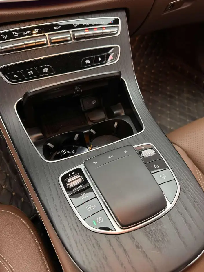 Mercedes-Benz E-Class 2023 Model Facelift E 300 L Luxury Model Sports sedan – фото 9