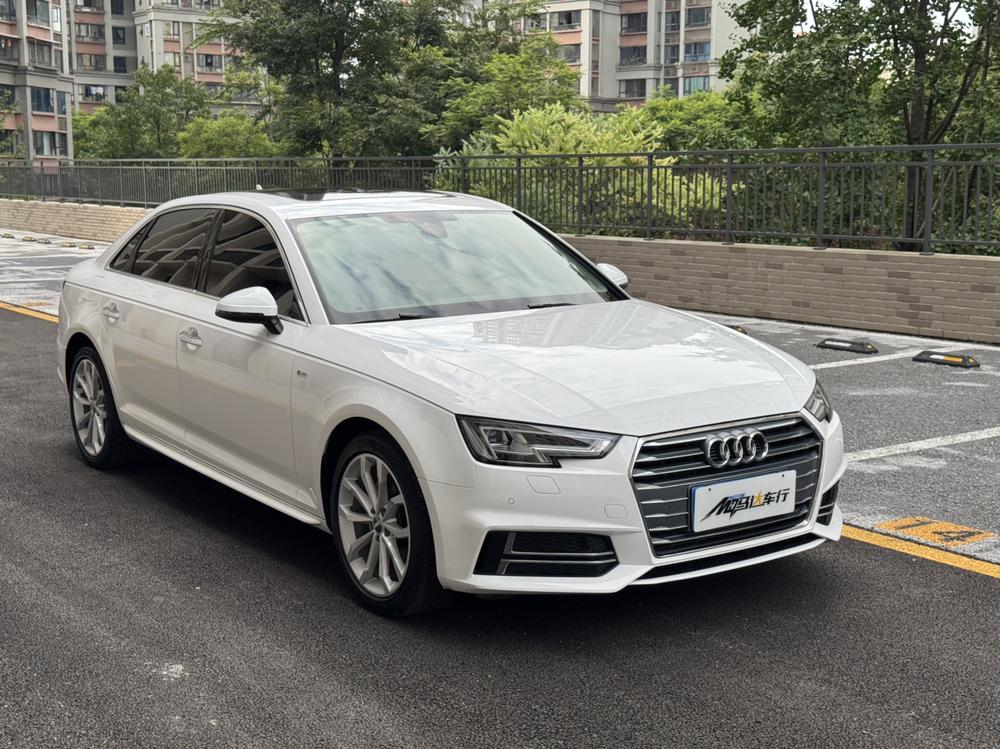 Audi A4L 2018 30th Anniversary 40 TFSI Fashion – фото 3