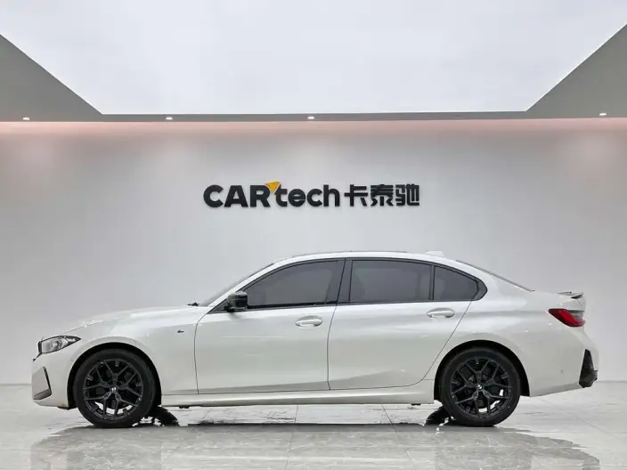 BMW 3 Series 2025 Model 330Li M Sports Night Set – фото 4
