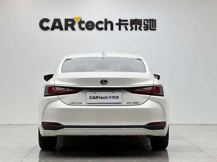 Lexus ES 2022 Model 200 Superior Edition – фото 6